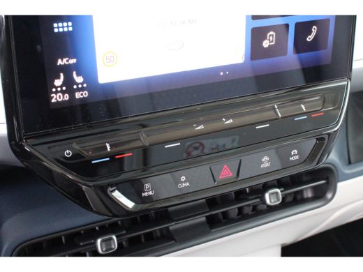 Volkswagen ID. Buzz Volkswagen PRO ADVANTAGE 77 kWh 5 PERS | ELEKTR TREKHAAK | 1E EIGENAAR | ORIGINEEL NL! | 20'' LMV... ActivLease financial lease