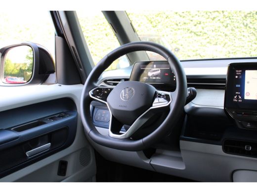 Volkswagen ID. Buzz Volkswagen PRO ADVANTAGE 77 kWh 5 PERS | ELEKTR TREKHAAK | 1E EIGENAAR | ORIGINEEL NL! | 20'' LMV... ActivLease financial lease