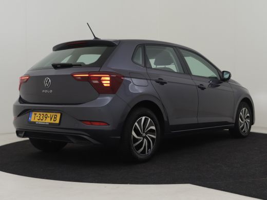 Volkswagen Polo 1.0 TSI Life 96pk 1e eigenaar | 100%dealeronderhouden | Parkeersensoren v+a | Adaptief cruise con... ActivLease financial lease