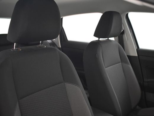 Volkswagen Polo 1.0 TSI Life 96pk 1e eigenaar | 100%dealeronderhouden | Parkeersensoren v+a | Adaptief cruise con... ActivLease financial lease
