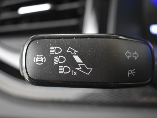 Volkswagen Polo 1.0 TSI Life 96pk 1e eigenaar | 100%dealeronderhouden | Parkeersensoren v+a | Adaptief cruise con... ActivLease financial lease
