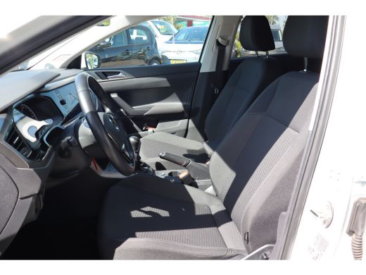 Volkswagen Polo VolkswagenVolkswagen 1.0 TSI R-Line Edition | Navigatiesysteem | Parkeersensor voor en achter | T... ActivLease financial lease