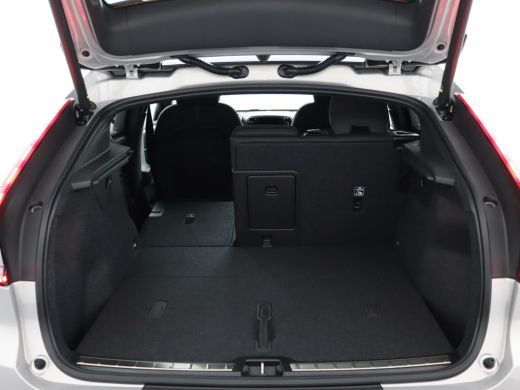 Volvo  C40 Twin Motor Ultimate | Stoel & stuurwielverwarming | Adaptieve cruise control incl. BLIS | Semi Vi... ActivLease financial lease