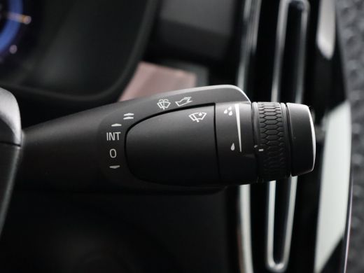Volvo  C40 Twin Motor Ultimate | Stoel & stuurwielverwarming | Adaptieve cruise control incl. BLIS | Semi Vi... ActivLease financial lease