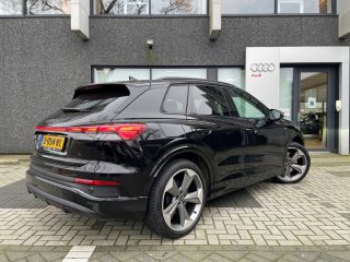 Audi Q4 e-tron 45 S Edition 82 kWh Comfortpakket | Asssistentiepakket plus | 21 inch velgen Keyless entry | Priv...