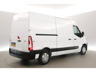 Renault Master T35 2.3 dCi L2H2 180PK Airco Camera Carplay Cruise Navigatie PDC 3 Persoons Elektrpakket