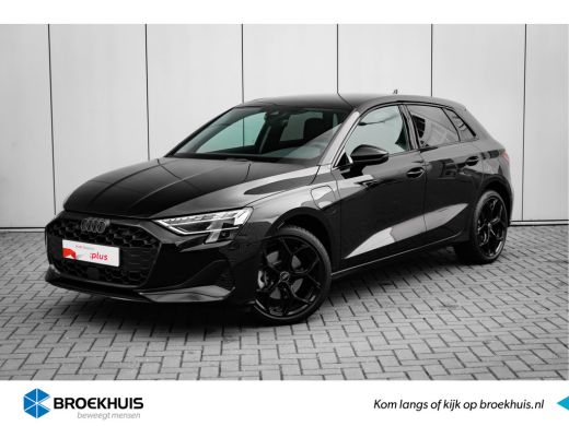 Audi A3 Sportback 40 TFSI e S edition | Achteruitrijcamera | Adaptief cruise control | Psrkeerhulp plus |... Audi A3 Sportback 40 TFSI e S edition | Achteruitrijcamera | Adaptief cruise control | Psrkeerhulp plus |...