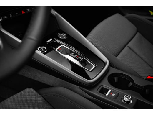 Audi A3 Sportback 40 TFSI e S edition | Achteruitrijcamera | Adaptief cruise control | Psrkeerhulp plus |... ActivLease financial lease