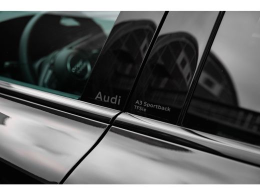 Audi A3 Sportback 40 TFSI e S edition | Achteruitrijcamera | Adaptief cruise control | Psrkeerhulp plus |... ActivLease financial lease