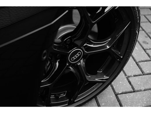 Audi A3 Sportback 40 TFSI e S edition | Achteruitrijcamera | Adaptief cruise control | Psrkeerhulp plus |... ActivLease financial lease