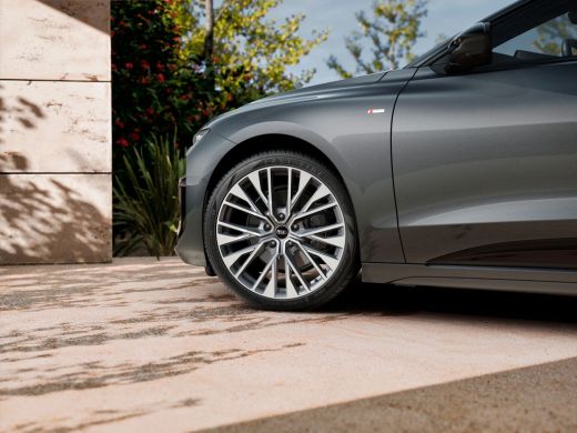 Audi A6 Avant e-tron S edition 83 kWh ActivLease financial lease