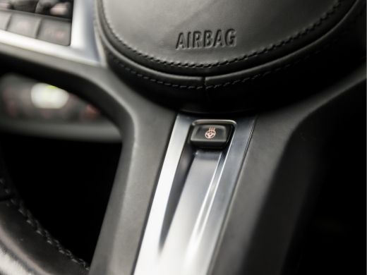BMW 2 Serie Gran Coupé 218i High Executive M Sport Automaat (PANORAMADAK, M PAKKET, APPLE CARPLAY, HEAD-UP DI... ActivLease financial lease