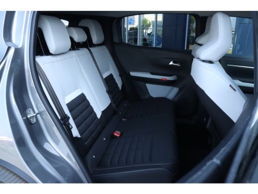 Citroën C3 Aircross Citroen 1.2 Hybrid 145 Max | AUTOMAAT | Cruise Control | Camera | Navigatie | Dodehoek | Carplay ... ActivLease financial lease