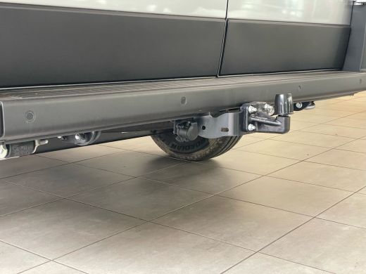Citroën Jumper Citroen 2.2 BlueHDi 140pk Automaat L2H2 3.5t | Achteruitrijcamera | Airco (automatisch) | Apple C... ActivLease financial lease