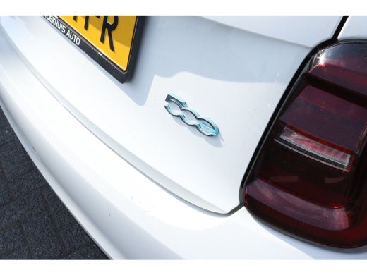 Fiat 500 Fiat La Prima 24 kWh | Adaptieve Cruise | Pano | Leder | Stoelverwarming | Camera | JBL Audio | N... ActivLease financial lease