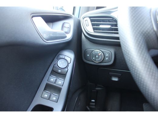 Ford Fiesta 1.0EB HYBRIDE ST-LINE X BLACK ED AUTOMAAT | ADAPTIVE CRUISE | WINTERPACK | NAVI | CLIMA | FULL LE... ActivLease financial lease