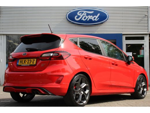 Ford Fiesta 1.5EB ST-X 200 PK | PERFORMANCE STOELEN | NAVI | CAMERA | CLIMA | WINTERPACK | CRUISE | PARK SENS... ActivLease financial lease