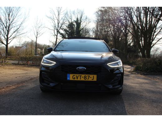 Ford Focus Ford 1.0EB 155PK HYBRID ST-LINE X | UNIEK!! | FULL OPTION!! | NL-AUTO! | LEDER | 19" ST MAGNETITE... ActivLease financial lease