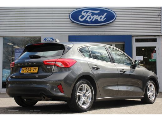 Ford Focus Ford 1.0EB HYBRID BUSINESS | NL-AUTO! | 1E EIGENAAR! | NAVI | CAMERA | PARKEERSENSOREN | APPLE CA... ActivLease financial lease