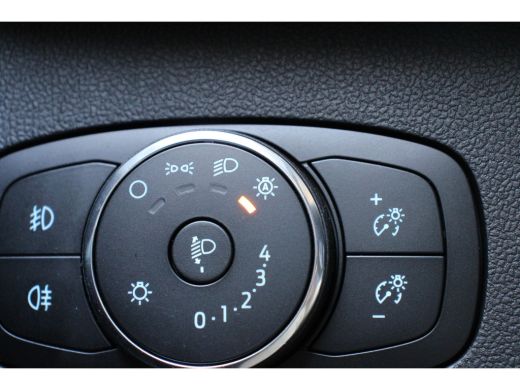 Ford Focus Ford 1.0EB HYBRID | NL-AUTO! | DEALER OH!  | PARK SENS V+A | PERFECTE STAAT! | NAVI | CLIMA | CRU... ActivLease financial lease