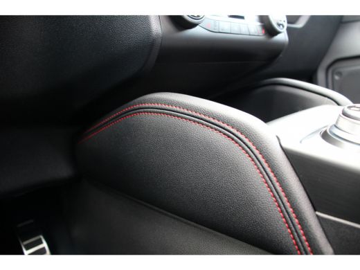 Ford Kuga 2.5 PHEV ST-LINE | NL-AUTO! | CAMERA | STANDVERWARMING | NAVI | CLIMA | CRUISE | PARKEERSENSOREN ... ActivLease financial lease
