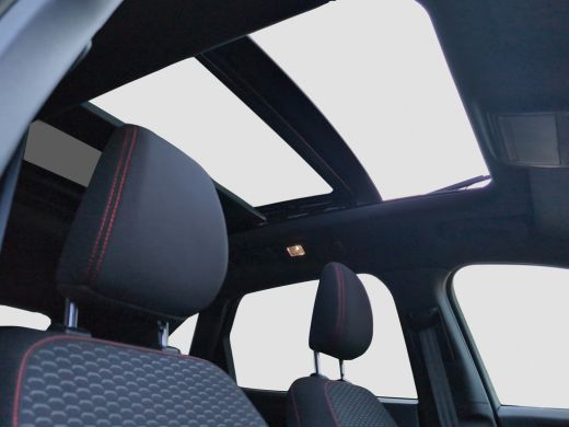 Ford Kuga Ford 2.5 PHEV ST-Line | Panoramadak | Stoelverwarming | Cruise Control ActivLease financial lease