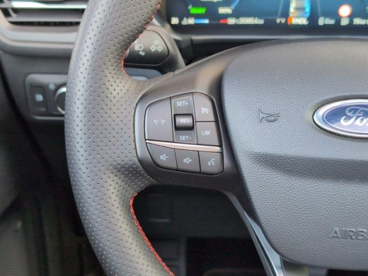 Ford Kuga Ford 2.5 PHEV ST-Line | Panoramadak | Stoelverwarming | Cruise Control ActivLease financial lease