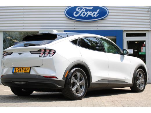 Ford Mustang Mach-E Ford RWD 75 | NL-AUTO! | 1e EIGENAAR! | LEDER | ADAPTIVE CRUISE | CAMERA | WINTERPACK | DE... ActivLease financial lease