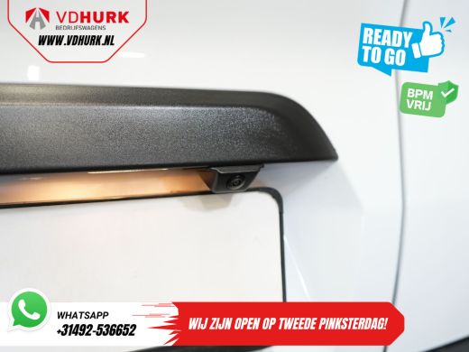 Ford Transit Courier 1.5 Trend 100 pk BPM VRIJ! Ready2Go NL Auto/ Carplay/ Camera/ PDC /Cruise /LMV ActivLease financial lease