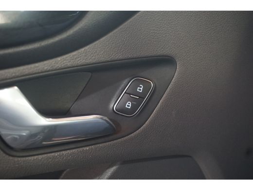 Ford Transit Custom Ford 280 2.0 TDCI L1H1 Limited | Imperiaal | Trekhaak | Raptor Grill | Camera | Bi-Xenon | Stoelv... ActivLease financial lease