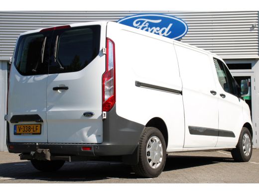 Ford Transit Custom 290 2.0 TDCI L2H1 | DEALER OH! | ORIGINEEL NL! | NAVIGATIE | PARK SENSOR V+A | ActivLease financial lease