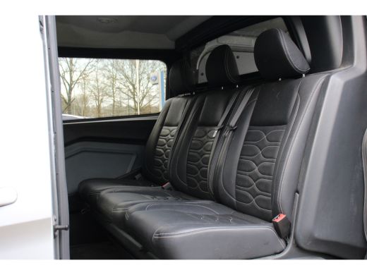 Ford Transit Custom 320 2.0 TDCI L2H1 PLATINUM DC AUTOMAAT 5-PERSOONS | 1E EIGENAAR! | NL-AUTO! | DUBBELE SCHUIFDEUR ... ActivLease financial lease