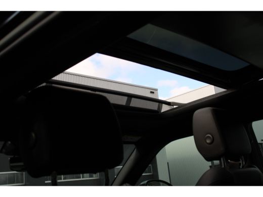Land Rover Range Rover Evoque Land Rover P300e AWD R-DYNAMIC | PANODAK | NL-AUTO! | LEDER | WINTERPACK | 1E EIGENAAR! | PERFECT... ActivLease financial lease