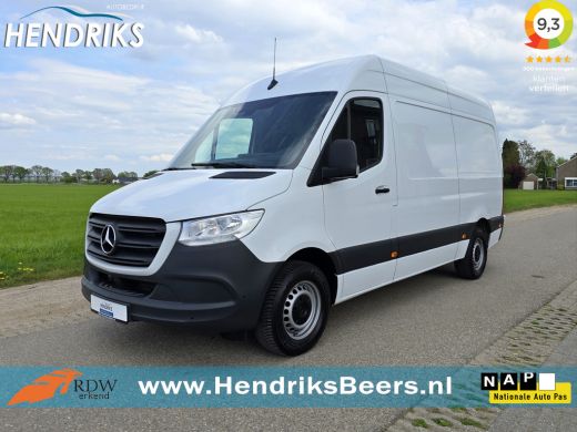 Mercedes Sprinter 317 1.9 CDI L2 H2 RWD - 170 Pk - Automaat - MBUX - Navi - ParkeerCamera - Stoelverwarming Mercedes Sprinter 317 1.9 CDI L2 H2 RWD - 170 Pk - Automaat - MBUX - Navi - ParkeerCamera - Stoelverwarming