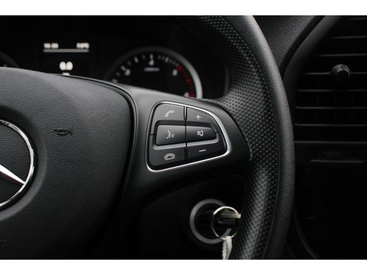 Mercedes Vito 116 CDI LANG | NL-AUTO! | NAVI | CRUISE | AIRCO | CAMERA | PARK SENS V+A | TREKHAAK | PRACHTIGE S... ActivLease financial lease