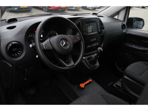 Mercedes Vito 116 CDI LANG | NL-AUTO! | NAVI | CRUISE | AIRCO | CAMERA | PARK SENS V+A | TREKHAAK | PRACHTIGE S... ActivLease financial lease
