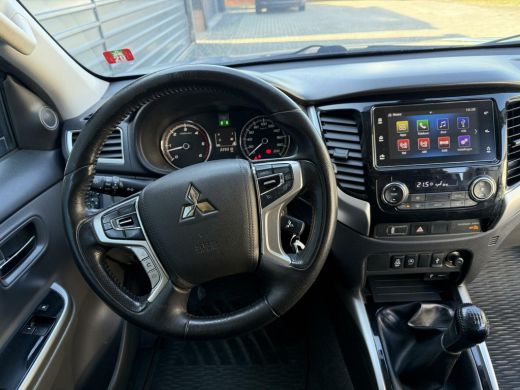 Mitsubishi L200 4x4 2.4 DI-D Club Cab Intense 3000kg Trekhaakgewicht ActivLease financial lease