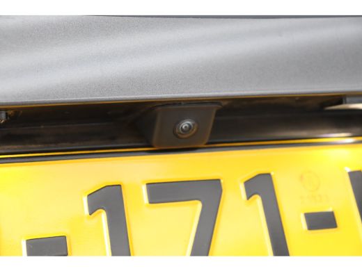 Opel Corsa Opel 1.2 TURBO 100PK 5-DRS GS-LINE / NAVI / LEDER / CLIMA / LED / PDC / 17" LMV / UNIEK / CAMERA ... ActivLease financial lease