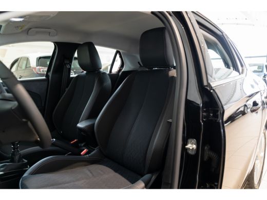 Opel Corsa Opel 1.2 Turbo 100PK Elegance | Apple Carplay & Android Auto | Airco | Cruise Controle | Digitaal... ActivLease financial lease