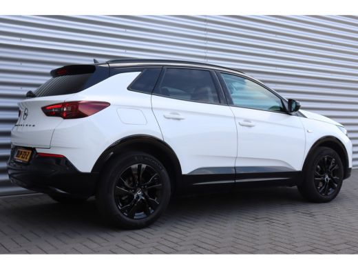 Opel Grandland Opel 1.2 TURBO 130PK LEVEL 4 GS AUTOMAAT / NAVI / LEDER / CLIMA / LED / PDC / AGR / 18" LMV / WIN... ActivLease financial lease