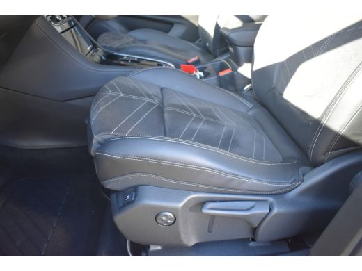 Opel Grandland 1.2 Turbo Ultimate 130pk Automaat | Comfortstoelen | LED-Matrix | Navigatie | Stuur/Stoelverwarmi... ActivLease financial lease