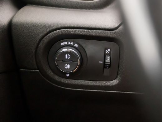 Opel Grandland X 1.6 Turbo Hybrid Business Elegance 229Pk Automaat (APPLE CARPLAY, GROOT NAVI, LEDER, 360 CAMERA, ... ActivLease financial lease
