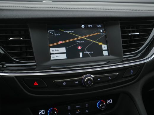 Opel Insignia Sports Tourer 1.5 Turbo Business Executive Aut. *NAVI-FULLMAP | LEATHER-FABRIC | KEYLESS | DAB+ |... ActivLease financial lease