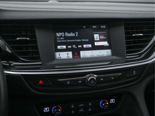 Opel Insignia Sports Tourer 1.5 Turbo Business Executive Aut. *NAVI-FULLMAP | LEATHER-FABRIC | KEYLESS | DAB+ |... ActivLease financial lease