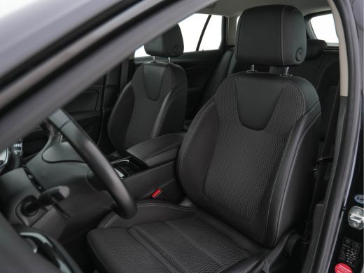 Opel Insignia Sports Tourer 1.5 Turbo Business Executive Aut. *NAVI-FULLMAP | LEATHER-FABRIC | KEYLESS | DAB+ |... ActivLease financial lease