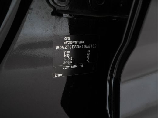 Opel Insignia Sports Tourer 1.5 Turbo Business Executive Aut. *NAVI-FULLMAP | LEATHER-FABRIC | KEYLESS | DAB+ |... ActivLease financial lease