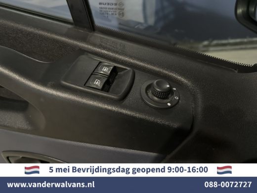 Opel Vivaro 1.6 CDTI 126pk L2H1 inrichting Euro6 Airco | Camera | Navigatie | Imperiaal | Trekhaak Cruisecont... ActivLease financial lease