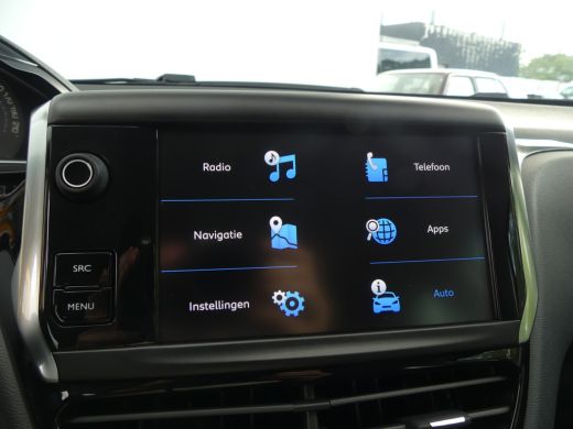 Peugeot 208 1.2 PureTech 82PK Blue Lion | NAVI | APPLE CARPLAY/ANDROID AUTO | CRUISE CONTROL | PARKEERSENSOREN | ActivLease financial lease