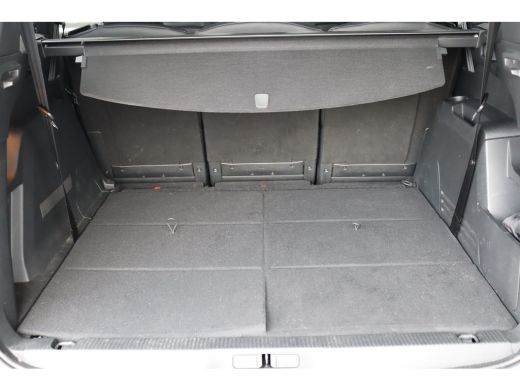 Peugeot 5008 1.2 PURETECH 130PK GT PACK AUTOMAAT / NAVI / CLIMA / PDC / 19" LMV / CAMERA / KEYLESS / FULL-LED ... ActivLease financial lease