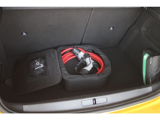 Peugeot e-208 Peugeot 136-PK Allure Pack 50 kWh | CAMERA | LED | PDC | KEYLESS START | CRUISE CONTROL | ActivLease financial lease